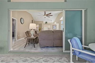 9475 Mississippi Run, Weeki Wachee, FL 34613 - Photo 33