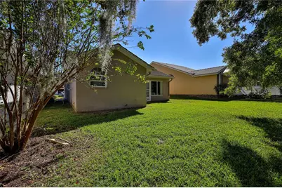 9475 Mississippi Run, Weeki Wachee, FL 34613 - Photo 37