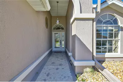 9475 Mississippi Run, Weeki Wachee, FL 34613 - Photo 5