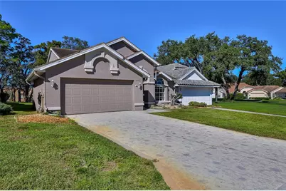 9475 Mississippi Run, Weeki Wachee, FL 34613 - Photo 3