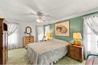 6439 Theresa Avenue, Weeki Wachee, FL 34607 - Photo 21