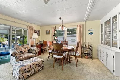 6439 Theresa Avenue, Weeki Wachee, FL 34607 - Photo 13