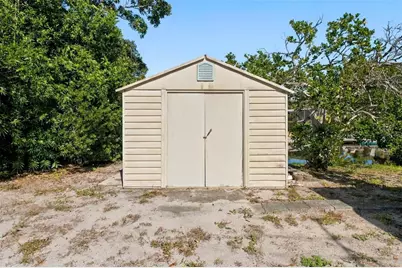 6439 Theresa Avenue, Weeki Wachee, FL 34607 - Photo 31