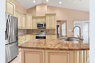 8175 Winding Oak Lane, Spring Hill, FL 34606 - Photo 5