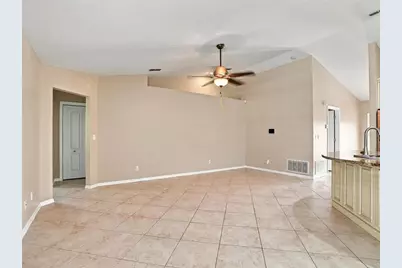 8175 Winding Oak Lane, Spring Hill, FL 34606 - Photo 23
