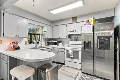 7079 Lafayette N, Pinellas Park, FL 33781 - Photo 9