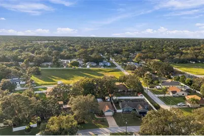 2031 Nobleton Avenue, Spring Hill, FL 34608 - Photo 7
