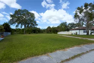 3645 Grayton Dr, New Port Richey, FL 34652 - Photo 1