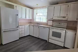 8090 E Sunray Ln, Floral City, FL 34436 - Photo 7