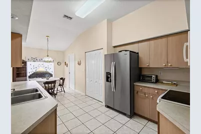 11814 Ivywood Place, New Port Richey, FL 34654 - Photo 7