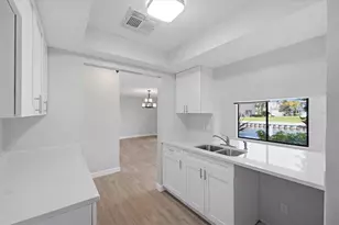 349 Moorings Cove Dr, Tarpon Springs, FL 34689 - Photo 5