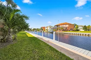 349 Moorings Cove Dr, Tarpon Springs, FL 34689 - Photo 15