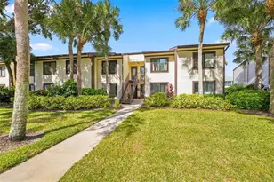 349 Moorings Cove Dr, Tarpon Springs, FL 34689 - Photo 21