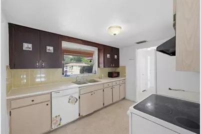 8024 Jasmine Boulevard, Port Richey, FL 34668 - Photo 7