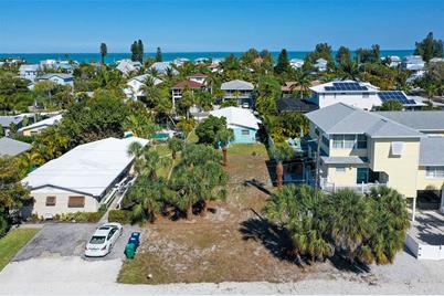 608 Rose Street, Anna Maria, FL 34216 - Photo 1