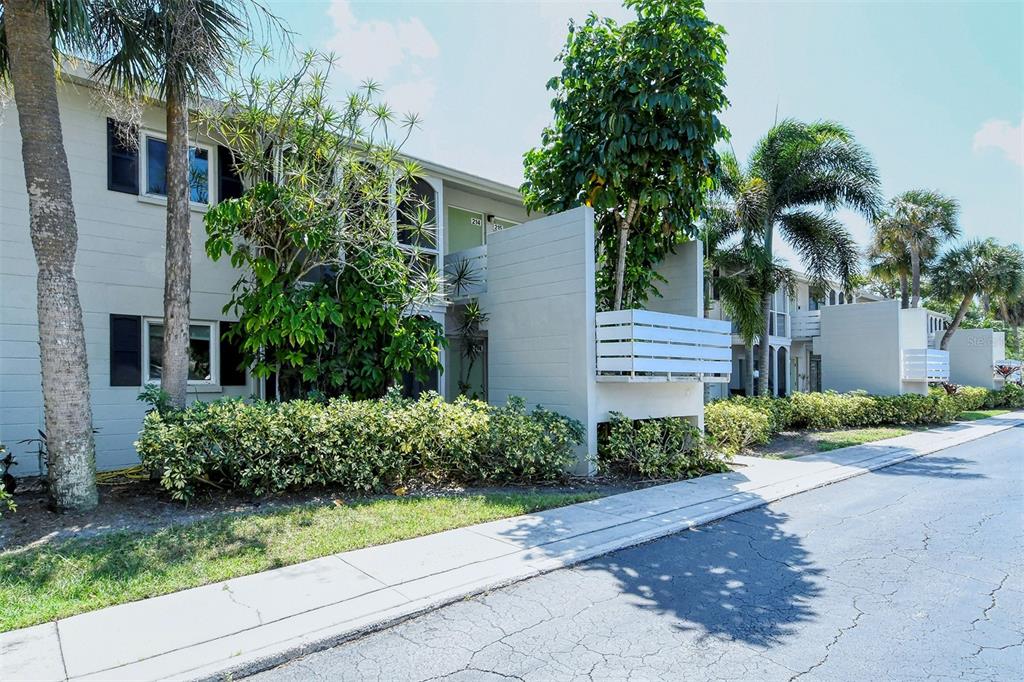 2304 Ringling Blvd #214, Sarasota, FL 34237 - MLS A4530429 - Coldwell ...