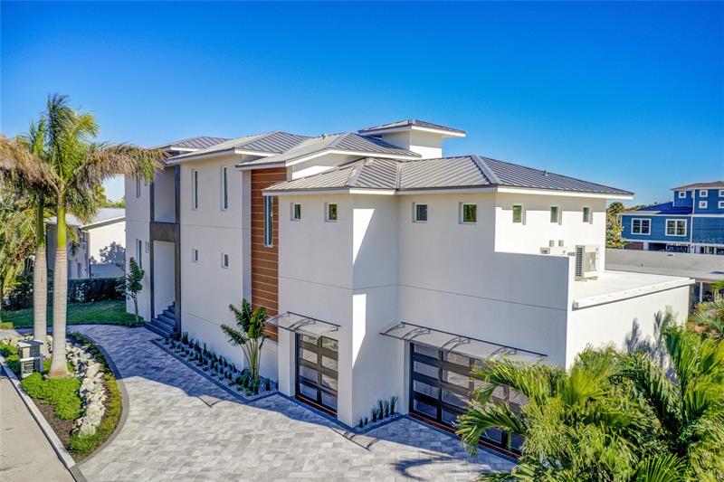 700 Tarawitt Dr, Longboat Key, FL 34228 MLS A4542965 Coldwell Banker