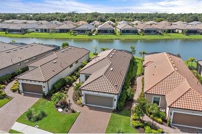 5441 Lampiasi Street, Sarasota, FL 34238 - Photo 1