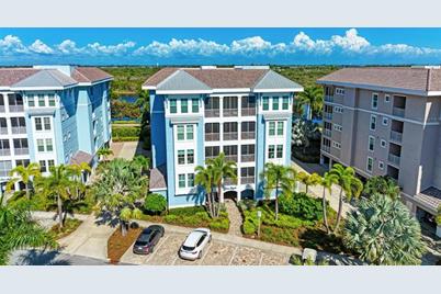 391 Aruba Circle #101, Bradenton, FL 34209 - Photo 1