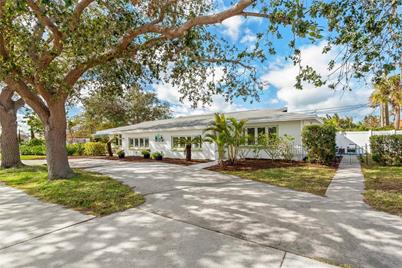 804 Harbor Drive S, Venice, FL 34285 - Photo 1