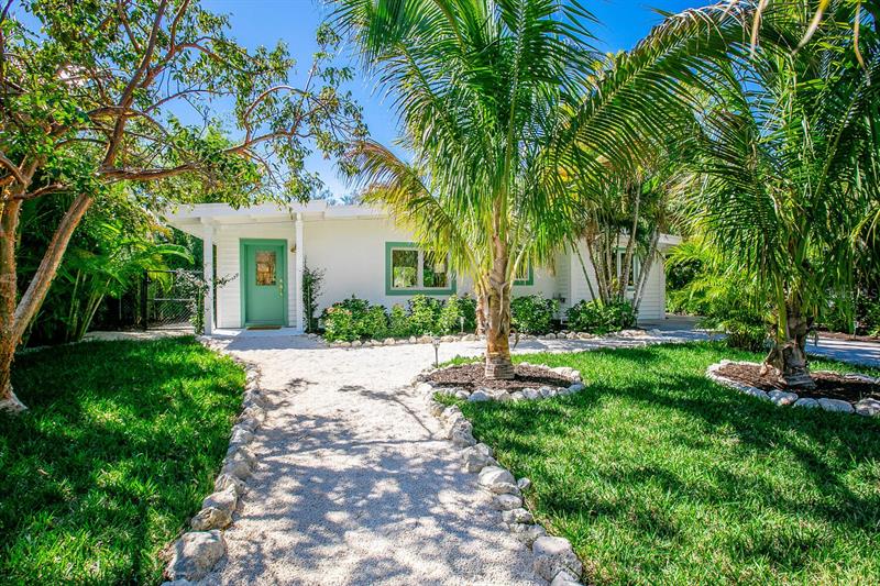 6979 Longboat Dr S, Longboat Key, FL 34228 MLS A4560856 Coldwell Banker