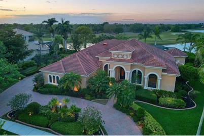 7015 Portmarnock Place, Lakewood Ranch, FL 34202 - Photo 1