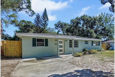 4313 McIntosh Lane, Sarasota, FL 34232 - Photo 1