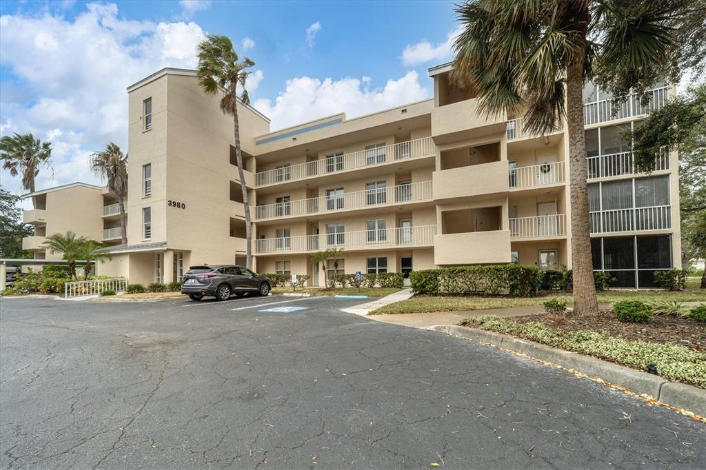 3980 Ironwood Cir 402, Bradenton, FL 34209 MLS A4572198 Coldwell