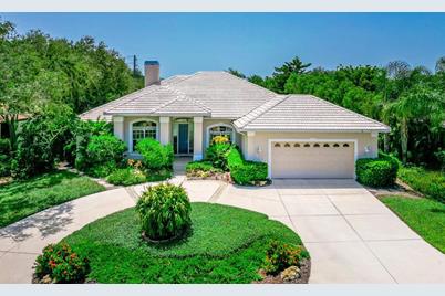 181 Lookout Point Drive, Osprey, FL 34229 - Photo 1