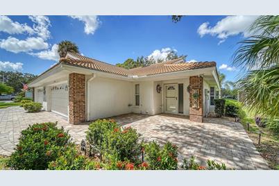 5822 Garden Lakes Drive, Bradenton, FL 34203 - Photo 1