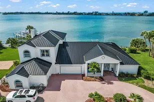 443 Picasso Dr, Nokomis, FL 34275 - Photo 1