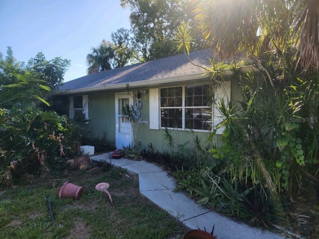 2051 Keyway Dr, Englewood, FL 34223 MLS A4593336 Coldwell Banker