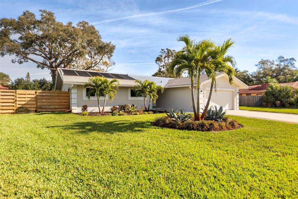 2039 Riviera Dr, Sarasota, FL 34232 MLS A4596194 Coldwell Banker