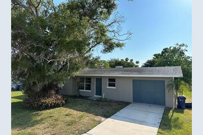 617 Tangerine Street, Nokomis, FL 34275 - Photo 1