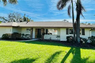 3637 Mineola Dr, Sarasota, FL 34239 - Photo 1