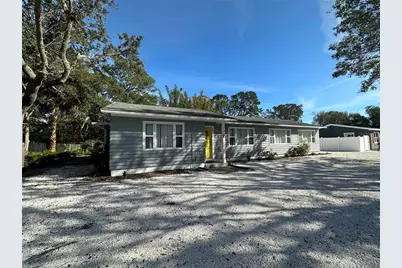 720 Seeds Avenue, Sarasota, FL 34237 - Photo 1