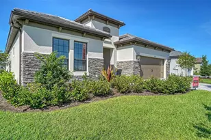 429 Alberata Wy, Nokomis, FL 34275 - Photo 1