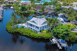 5727 Riegel's Point Rd, Sarasota, FL 34242 - Photo 1