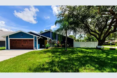 4633 Glenbrooke Drive, Sarasota, FL 34243 - Photo 1