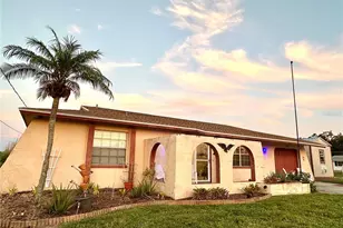 461 Clover Rd, Venice, FL 34293 - Photo 1