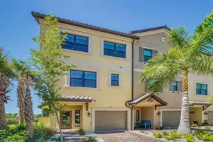 5585 Cannes Cir, Sarasota, FL 34231 - Photo 1