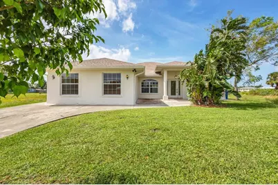 416 Hacienda Street, North Port, FL 34287 - Photo 1