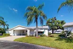 6006 Hibiscus Dr, Bradenton, FL 34207 - Photo 1