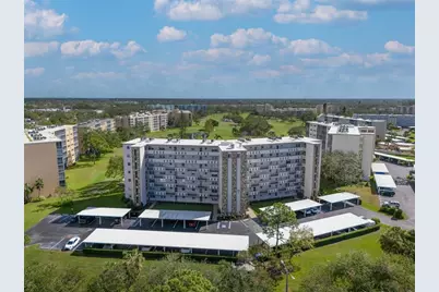 3660 Ironwood Circle #101M, Bradenton, FL 34209 - Photo 1