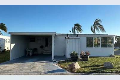 2301 16th Street W, Bradenton, FL 34205 - Photo 1