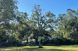 4320 Wilkinson Rd, Sarasota, FL 34233 - Photo 1