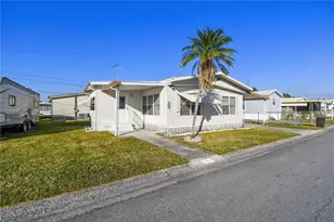 1111 49th Ave Dr W, Bradenton, FL 34207 - Photo 1