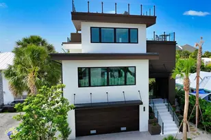 200 Garfield Dr, Sarasota, FL 34236 - Photo 1