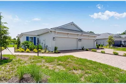 6107 Mesa Glen, Bradenton, FL 34203 - Photo 1