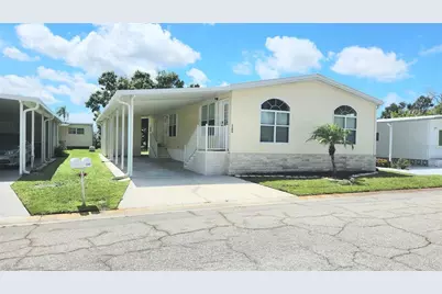 3386 Oakwood Boulevard N, Sarasota, FL 34237 - Photo 1